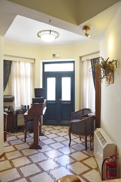 كاستوريا Aiolis Hotel المظهر الخارجي الصورة