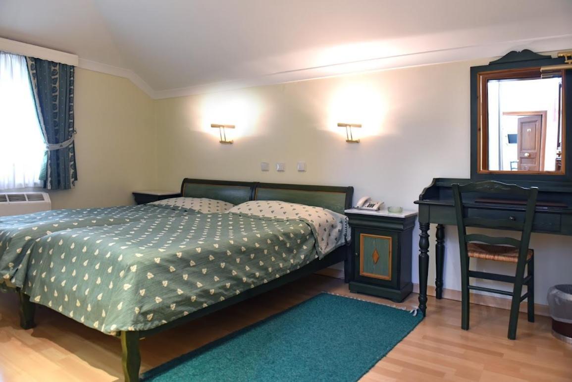 كاستوريا Aiolis Hotel المظهر الخارجي الصورة