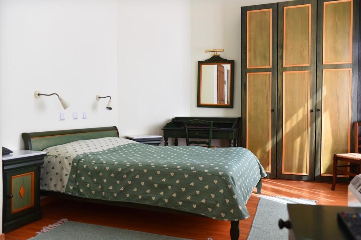 كاستوريا Aiolis Hotel المظهر الخارجي الصورة