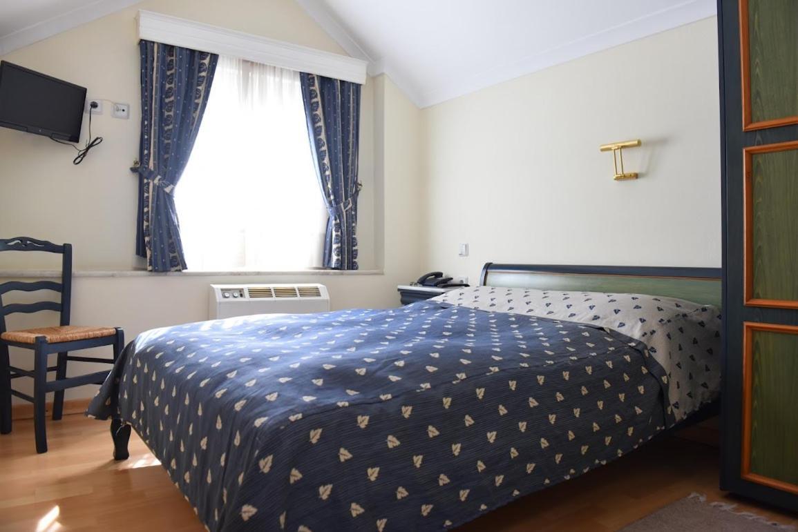 كاستوريا Aiolis Hotel المظهر الخارجي الصورة